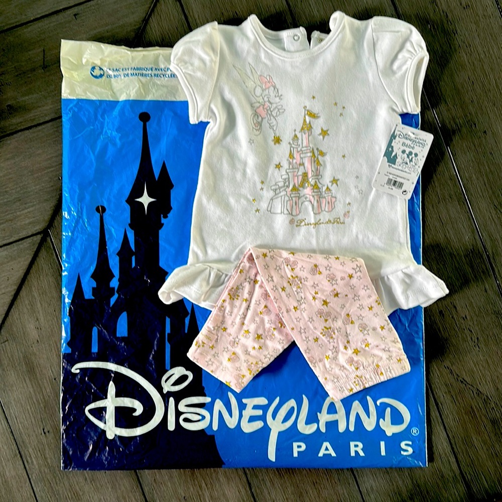 Disneyland Paris matching set exclusively available at Disneyland Paris